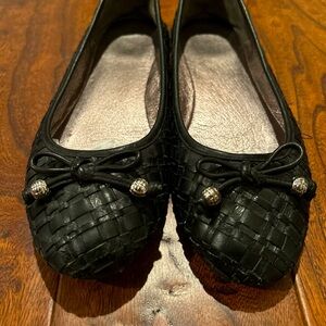 Elliott Lucca Woven Black Flat